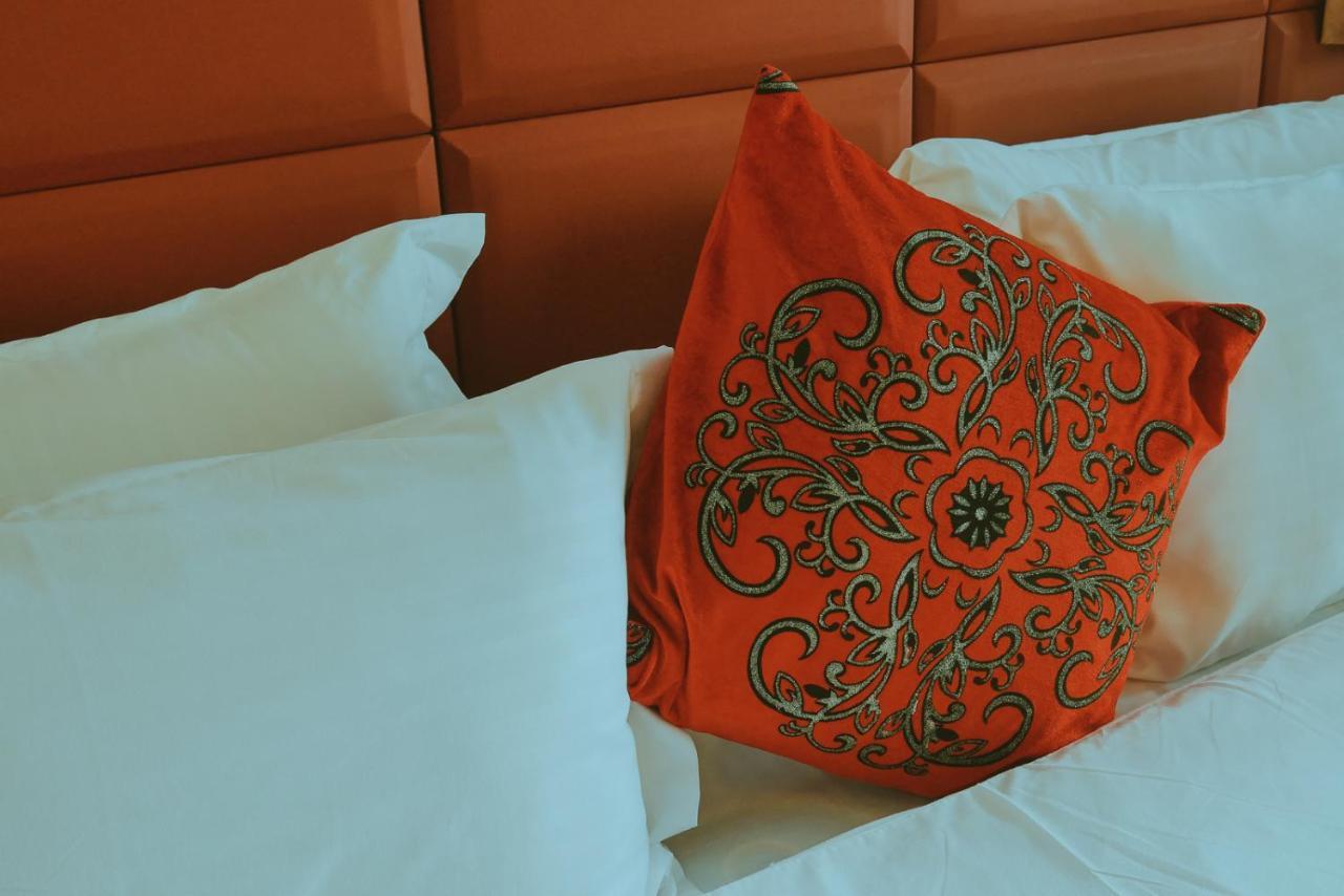 Moonlight Hotel Адис Абеба Екстериор снимка